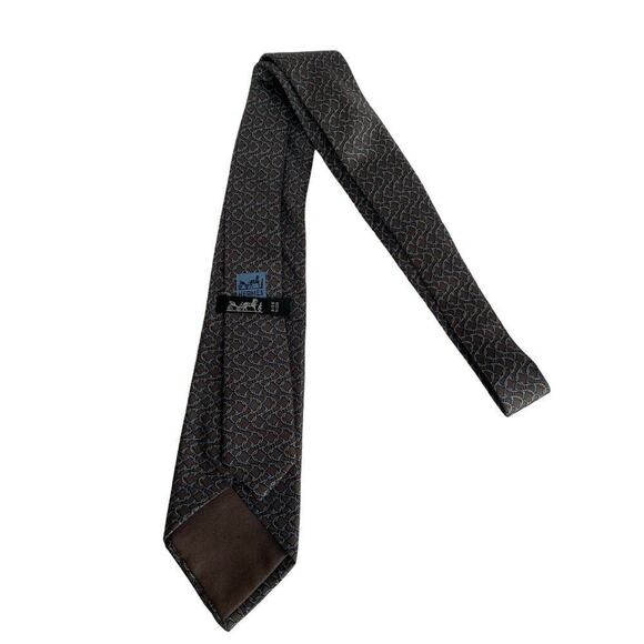 Hermes Gray Authentic 100% Silk Tie - Picture 3 of 6
